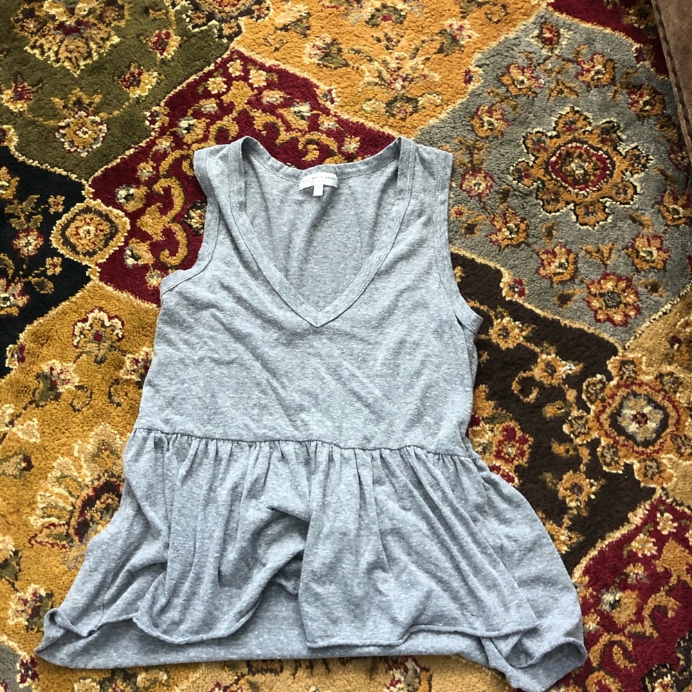 Grey tank